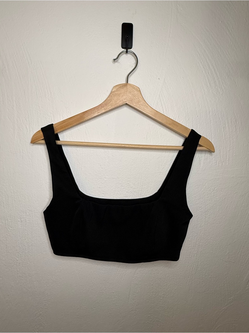 Princess Polly NWOT Black Square Neck Crop Top